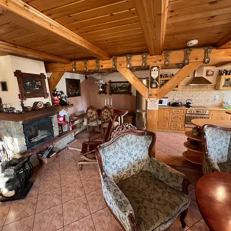 Zacisze 13 דירה לשנה