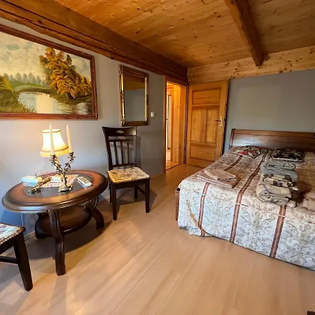 Zacisze 13 Apartmán Leśna