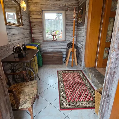 Zacisze 13 * Leśna