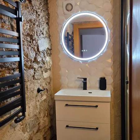 Apartmán Zacisze 13 *